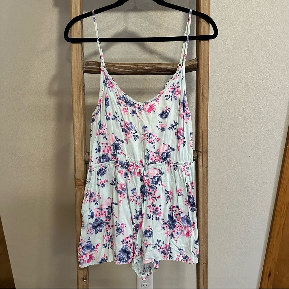 H&M Divided Pastel Floral Top